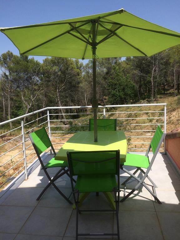 Appartement Les Ecureuils La Roque-d'Antheron Buitenkant foto